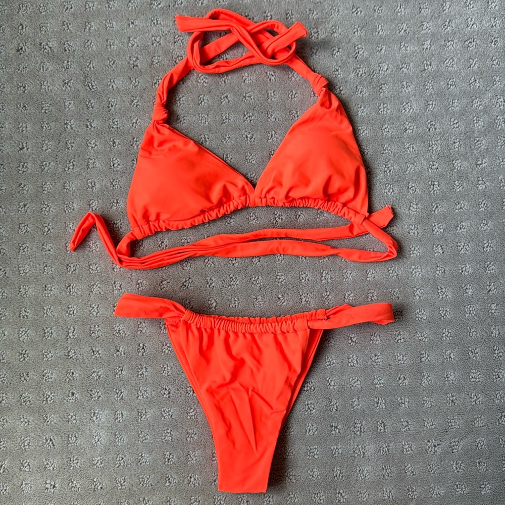 Amazon Bikini Set NWOT small